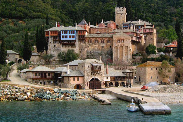 Cruise in Mountain Athos