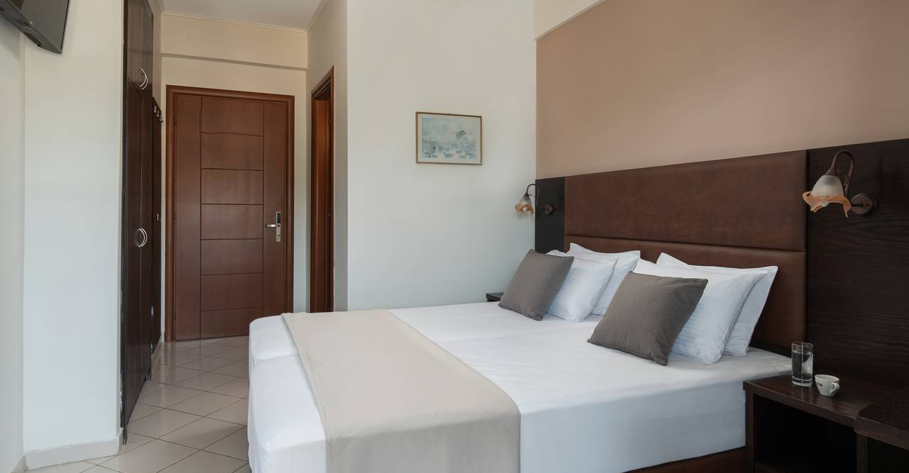 03.double Simeon Hotel