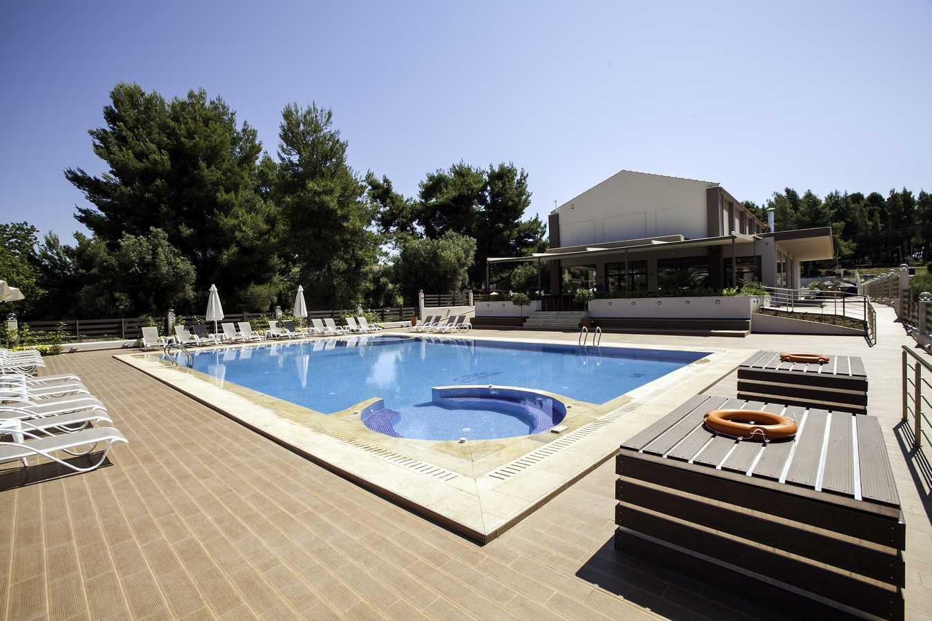 05.pool Simeon Hotel